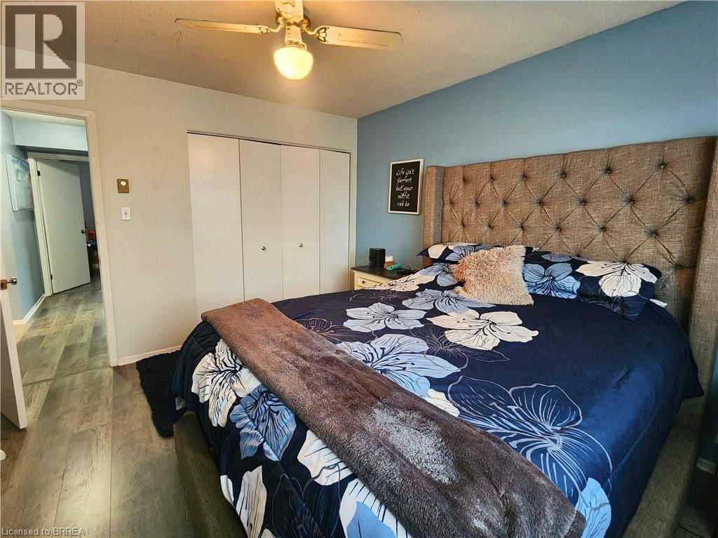 3 - 85 LYNDHURST STREET Image 9