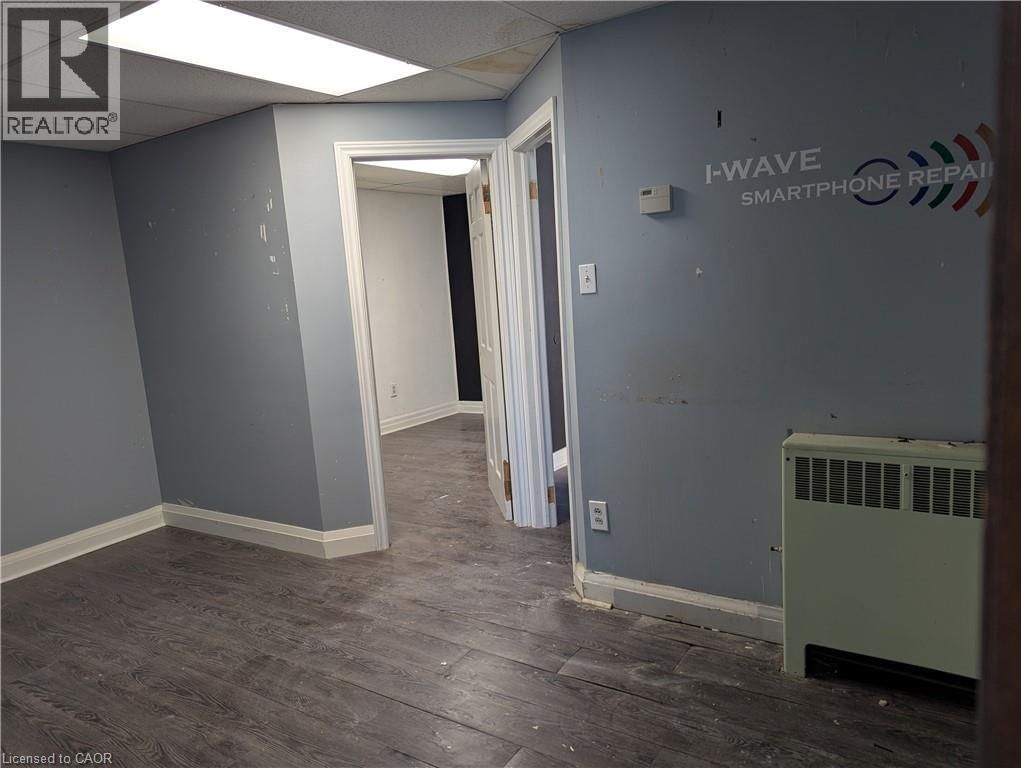 2C & 2D - 207 KING STREET SOUTH Image 11