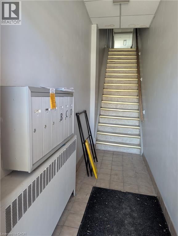 2C & 2D - 207 KING STREET SOUTH Image 2