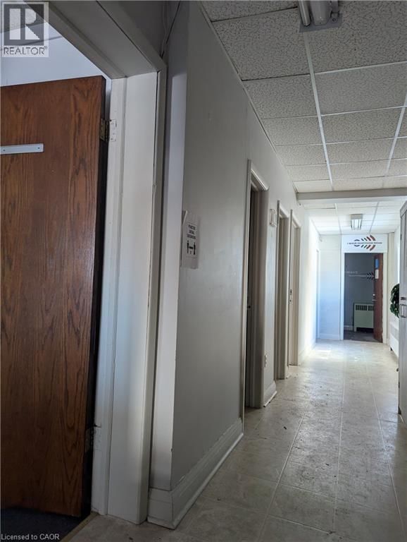 2C & 2D - 207 KING STREET SOUTH Image 4