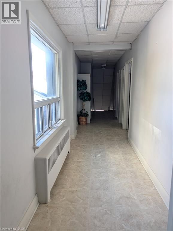 2C & 2D - 207 KING STREET SOUTH Image 5