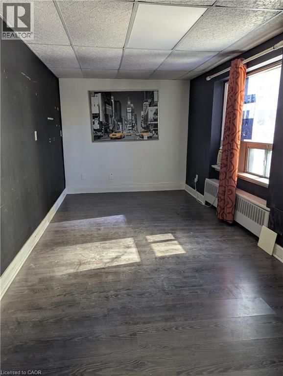 2C & 2D - 207 KING STREET SOUTH Image 9