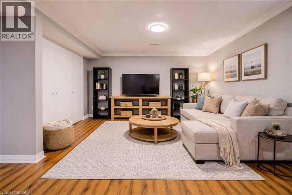 4 RONALD ROAD Image 24