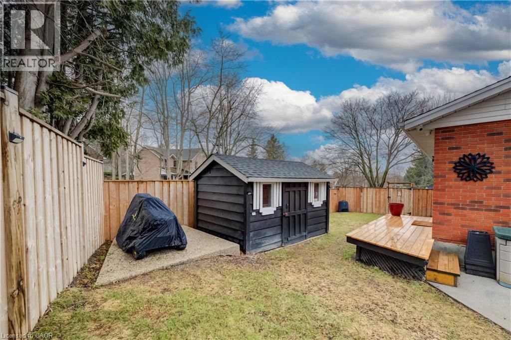 4 RONALD ROAD Image 32