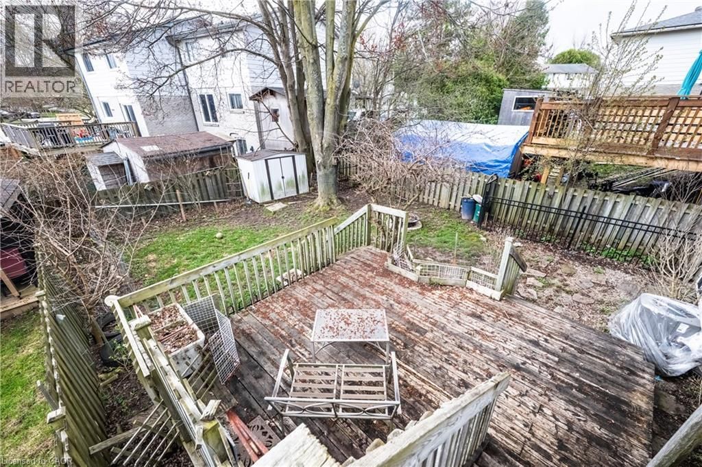 71 SHADELAND CRESCENT Image 31