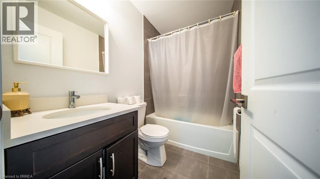 46 - 720 GREY STREET Image 8