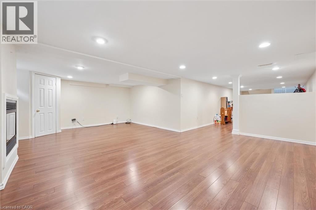 407 WEST GORE STREET Image 24