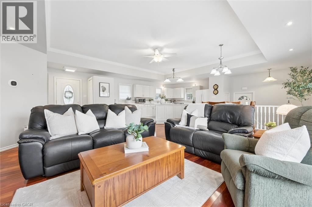 407 WEST GORE STREET Image 8