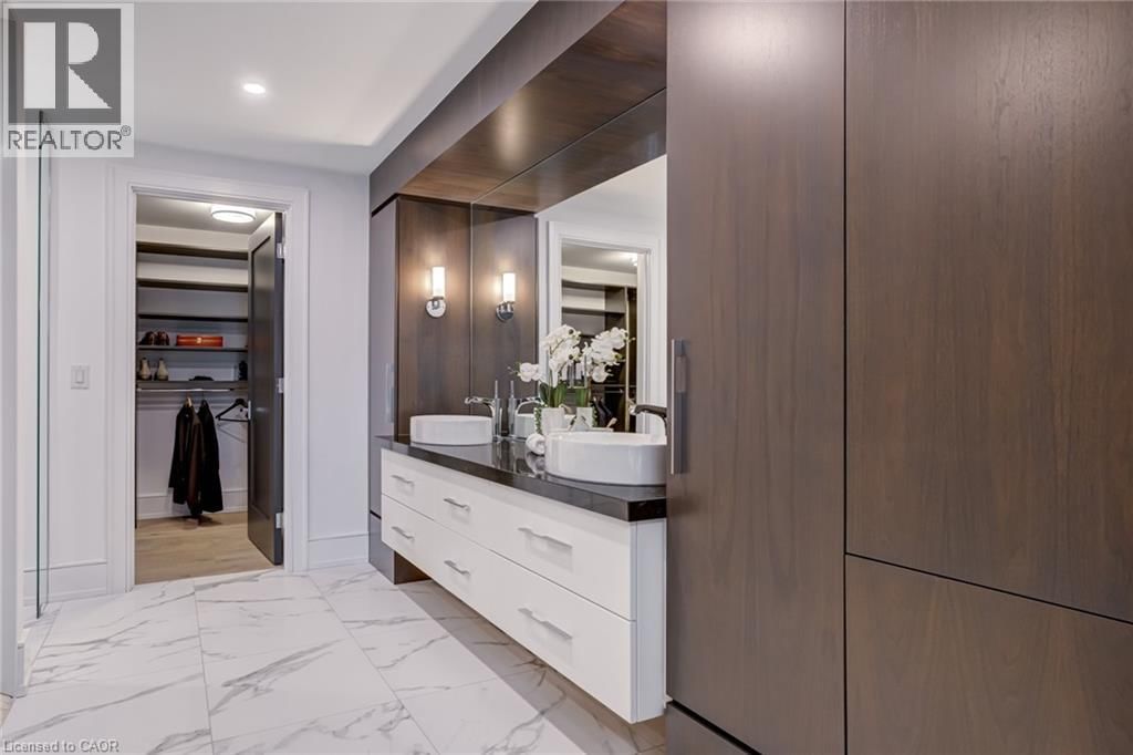 308 - 2060 LAKESHORE ROAD Image 21