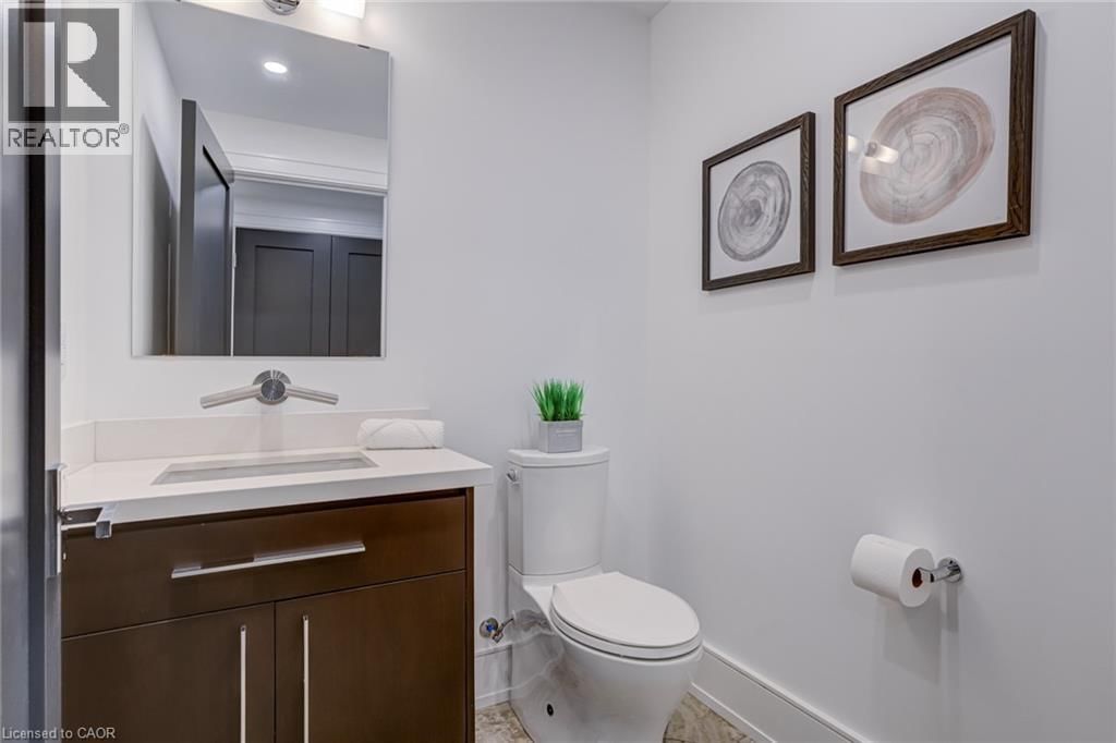 308 - 2060 LAKESHORE ROAD Image 23