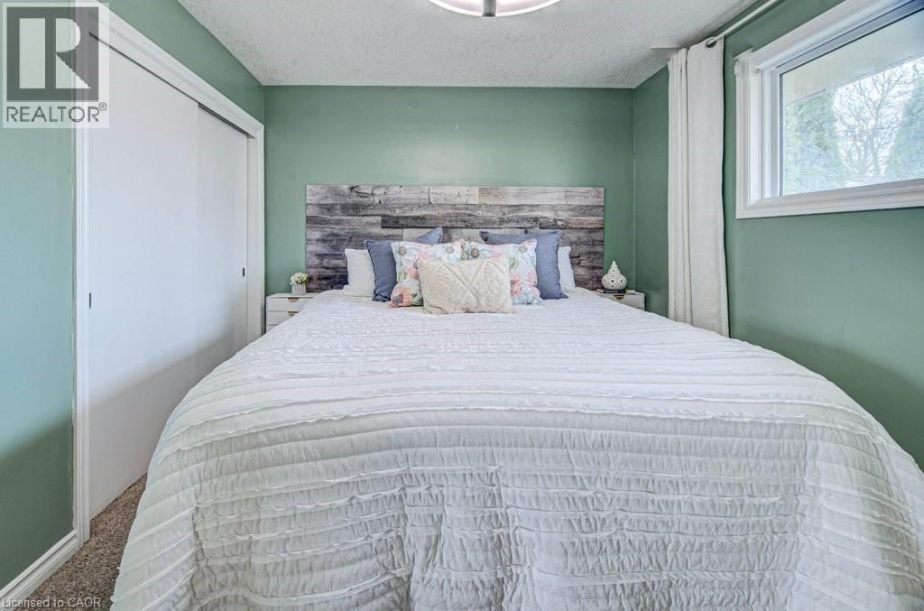 32 RAVINE DRIVE Image 24