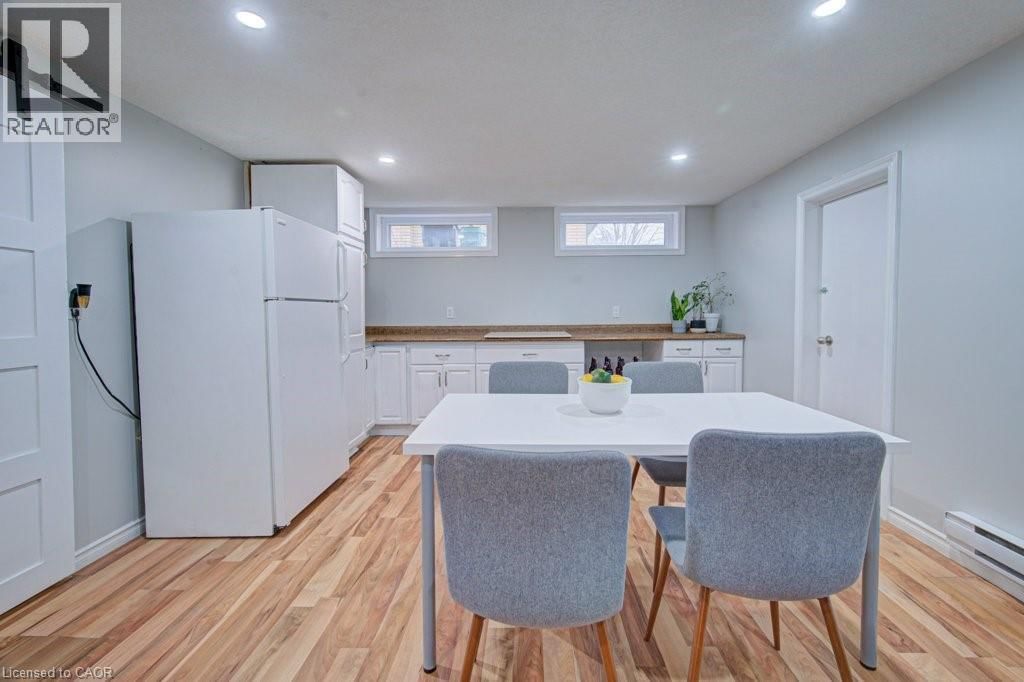 32 RAVINE DRIVE Image 31