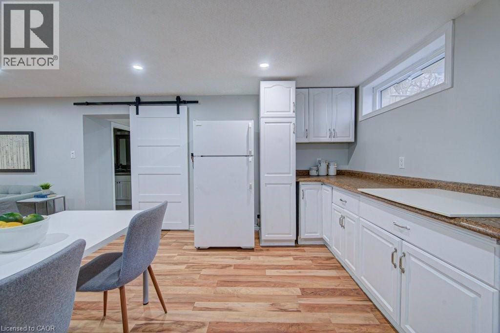 32 RAVINE DRIVE Image 33