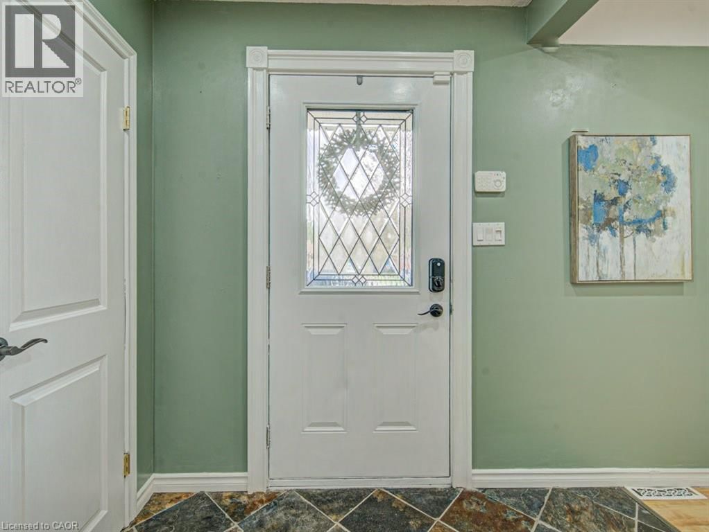 32 RAVINE DRIVE Image 6