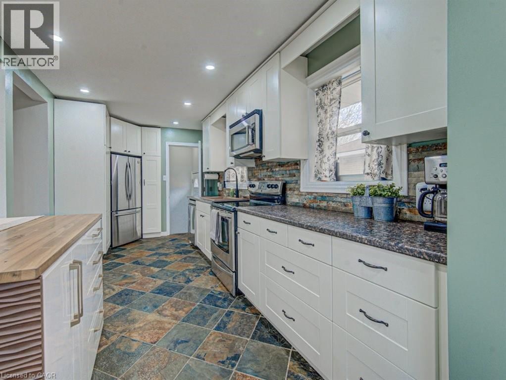 32 RAVINE DRIVE Image 7