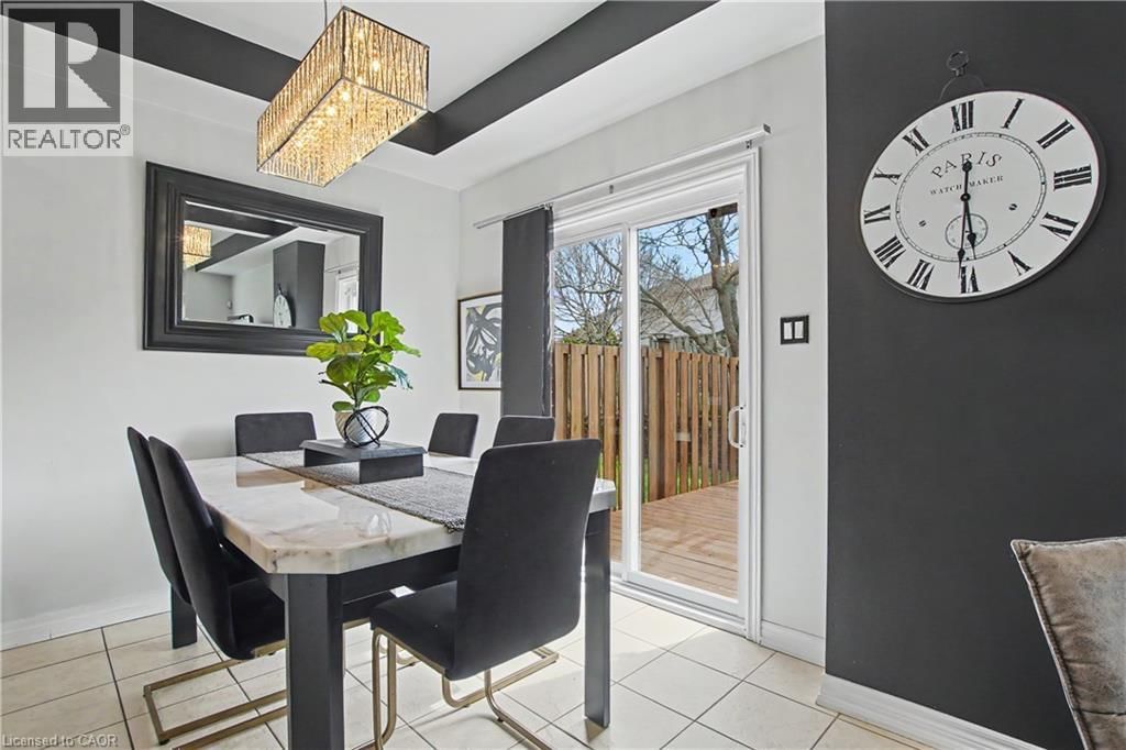 31 - 60 CLOVERLEAF DRIVE Image 11