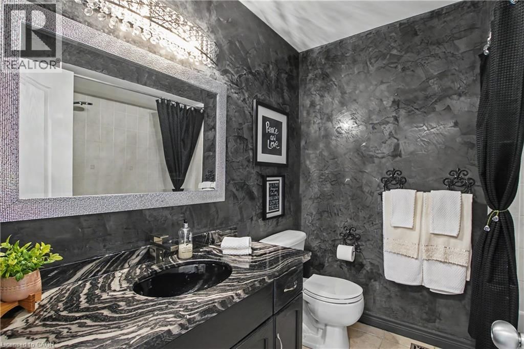 31 - 60 CLOVERLEAF DRIVE Image 22