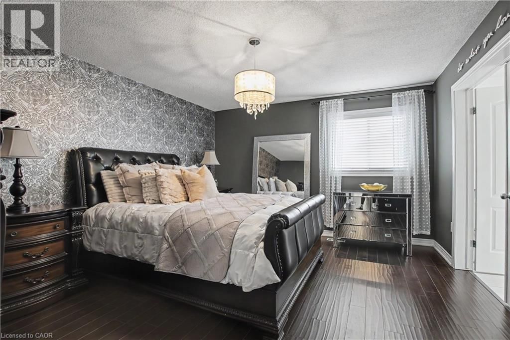 31 - 60 CLOVERLEAF DRIVE Image 23