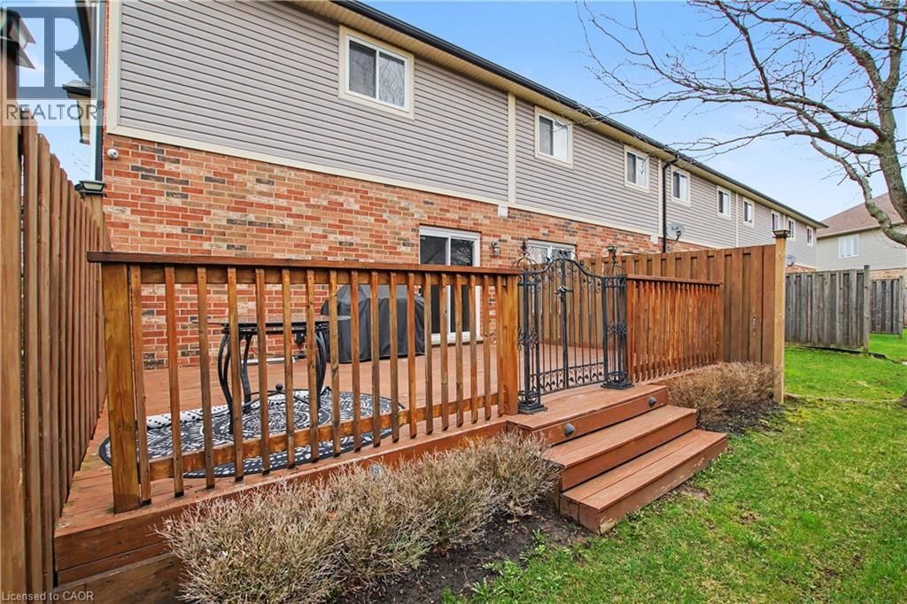 31 - 60 CLOVERLEAF DRIVE Image 34