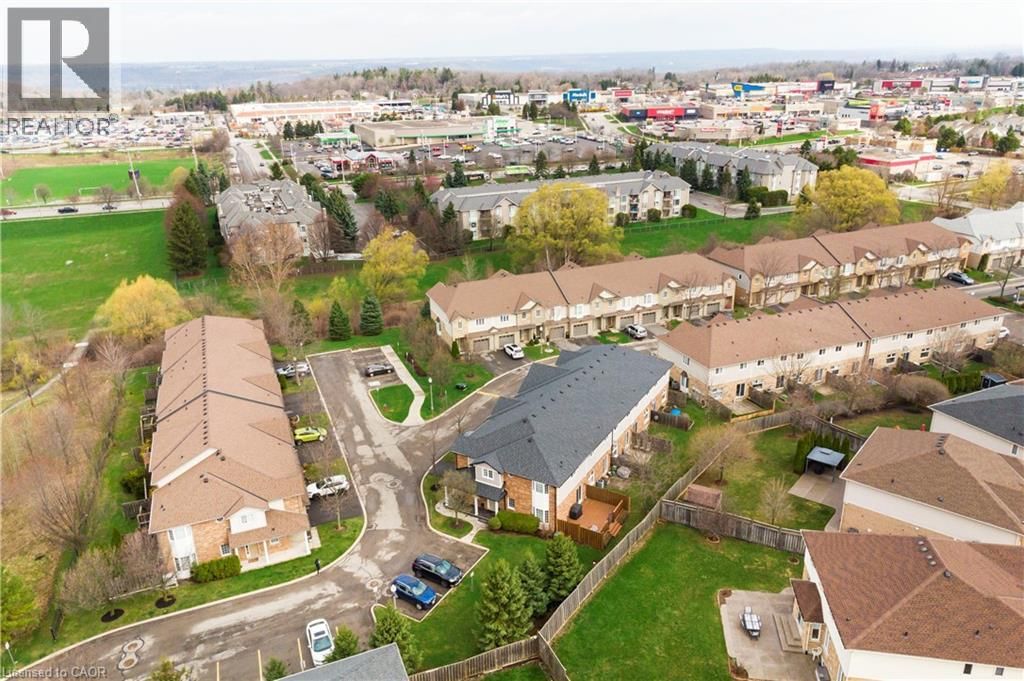 31 - 60 CLOVERLEAF DRIVE Image 42