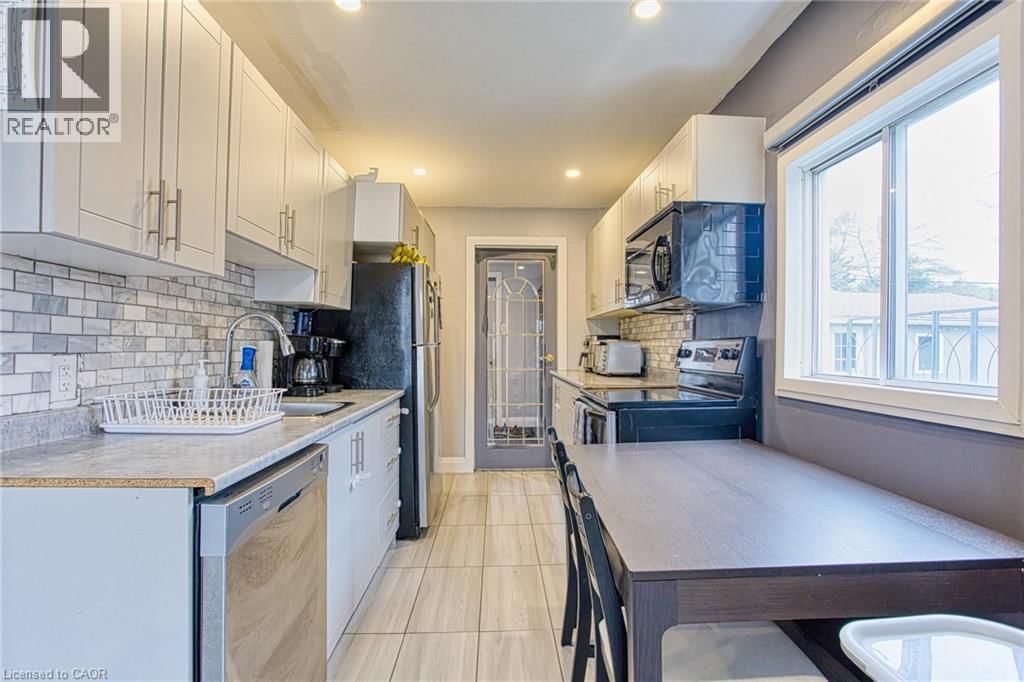 352 FAIRFIELD AVENUE Image 11