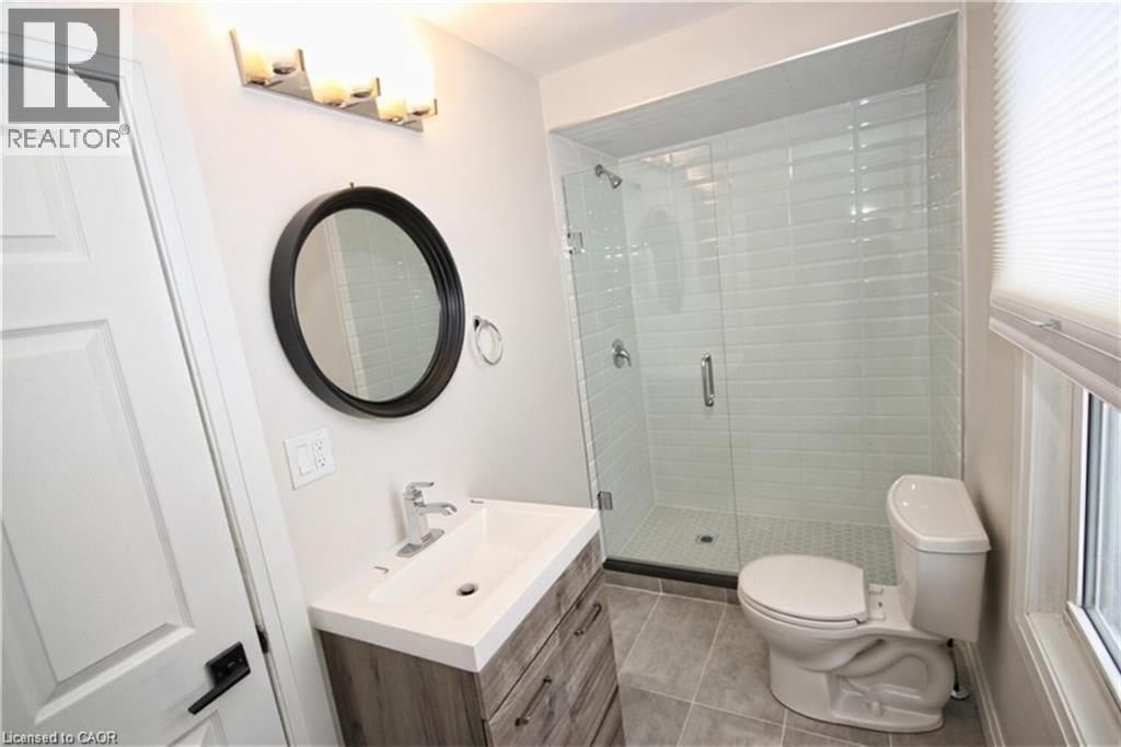 1356 UPPER WELLINGTON STREET Image 7