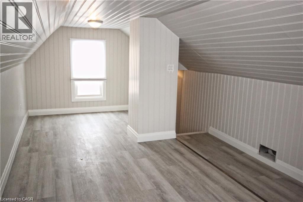 1356 UPPER WELLINGTON STREET Image 9