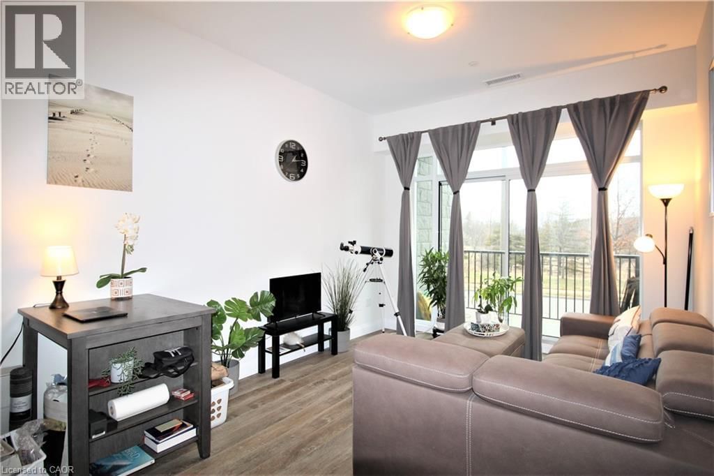 135 - 1 REDFERN AVENUE Image 10