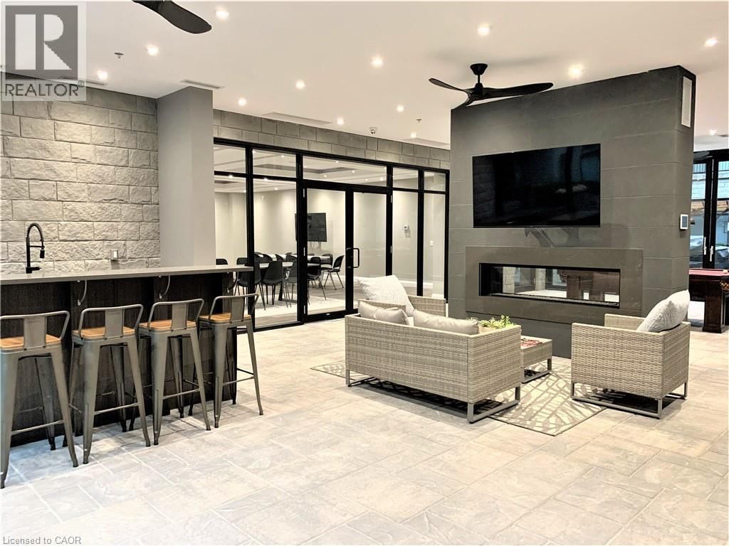 135 - 1 REDFERN AVENUE Image 4