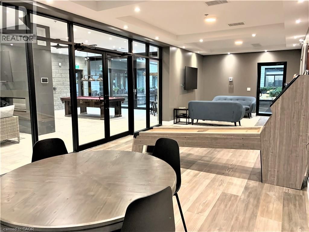 135 - 1 REDFERN AVENUE Image 7