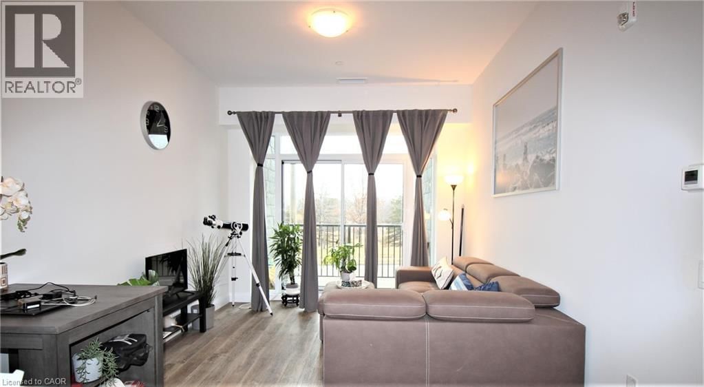 135 - 1 REDFERN AVENUE Image 8