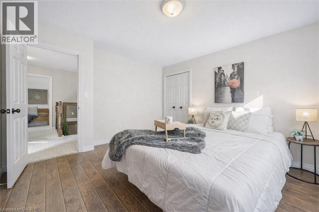 7 HEARTHBRIDGE STREET Image 11