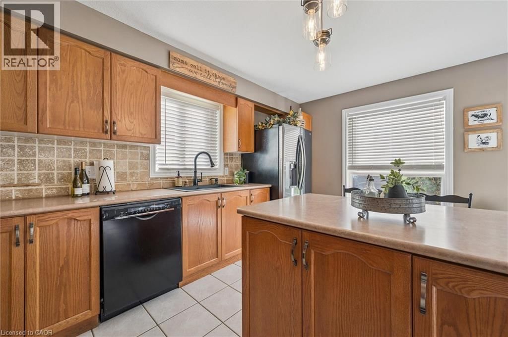 7 HEARTHBRIDGE STREET Image 19