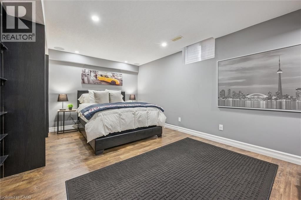 7 HEARTHBRIDGE STREET Image 32