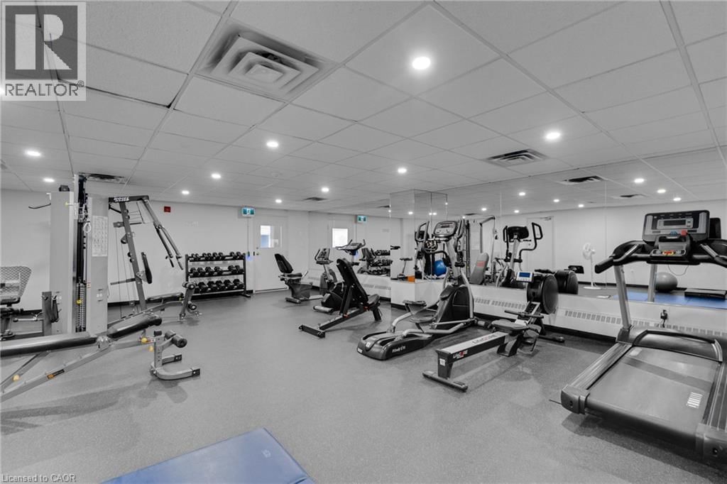 504 - 120 DUKE STREET Image 40