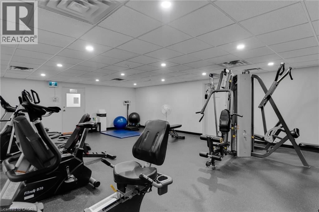 504 - 120 DUKE STREET Image 41