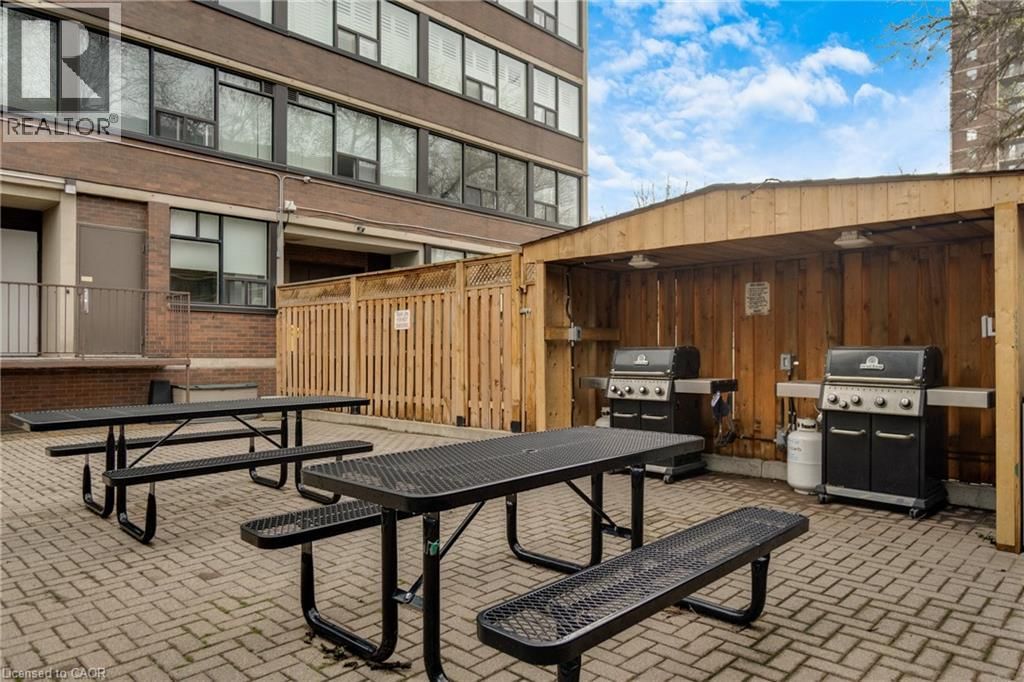 504 - 120 DUKE STREET Image 47