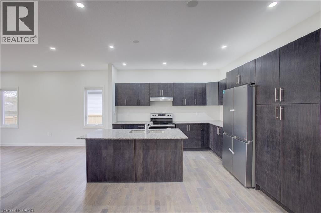 160 ELLEN STREET Image 12