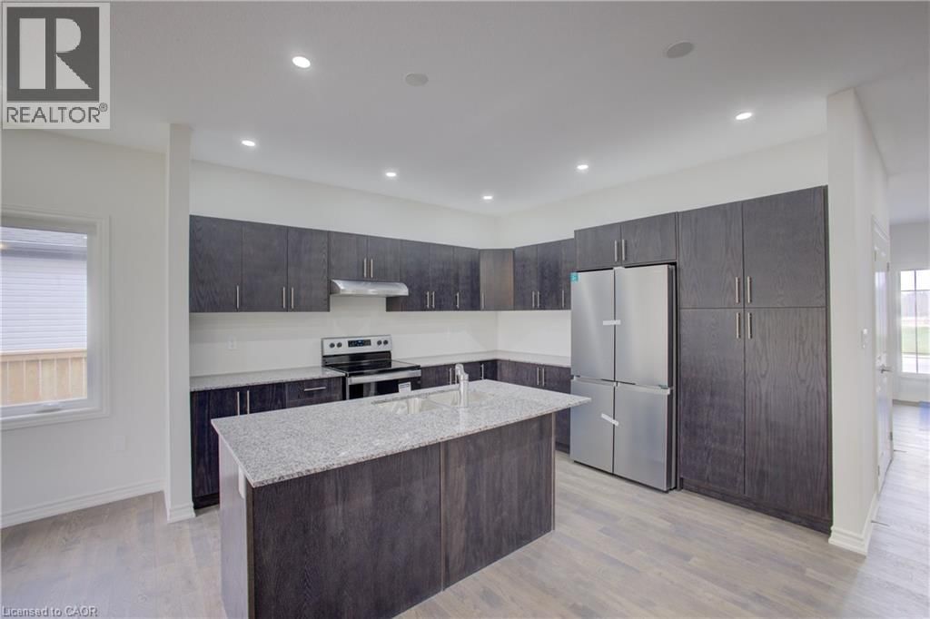 160 ELLEN STREET Image 13