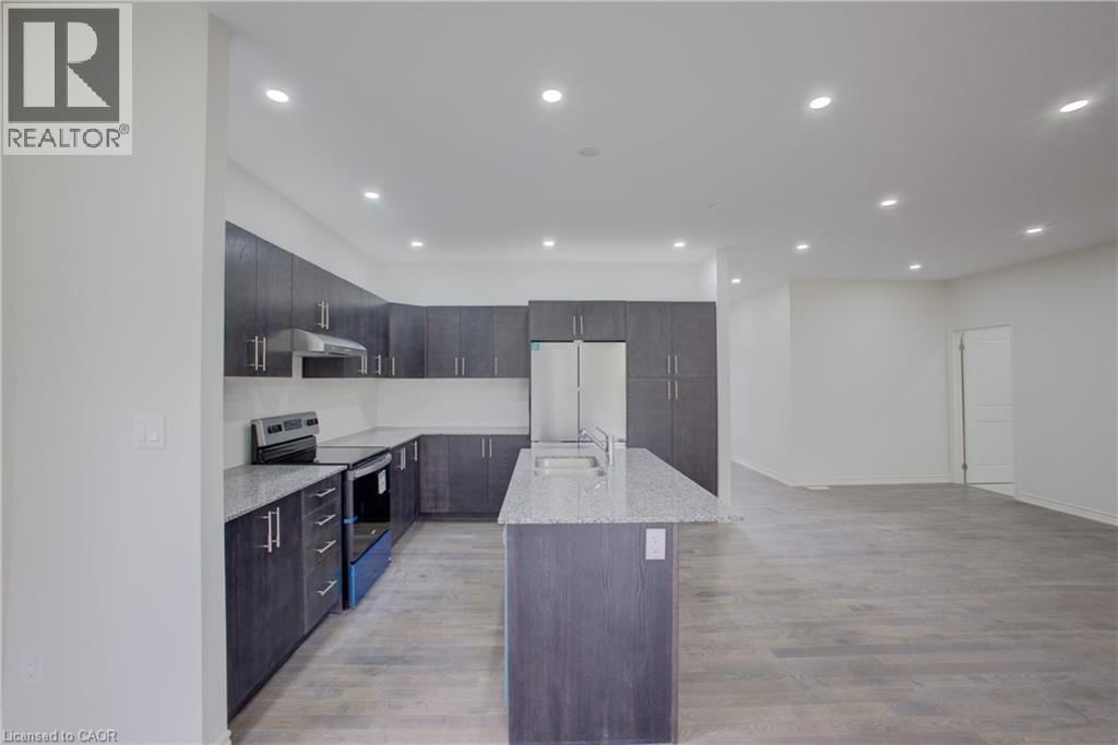 160 ELLEN STREET Image 14