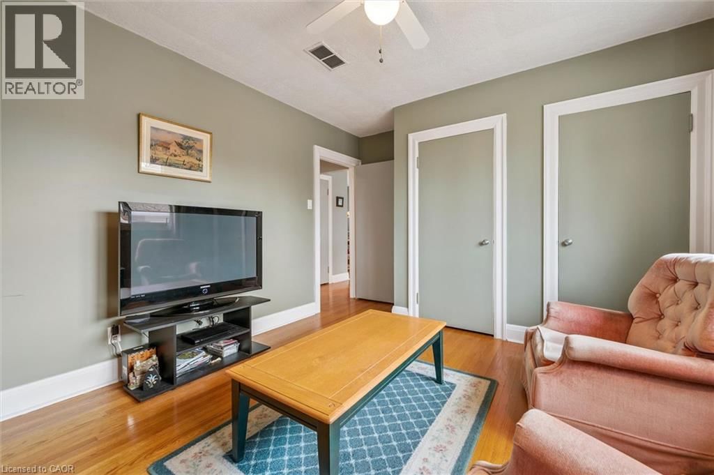 155 HUNGERFORD ROAD Image 20