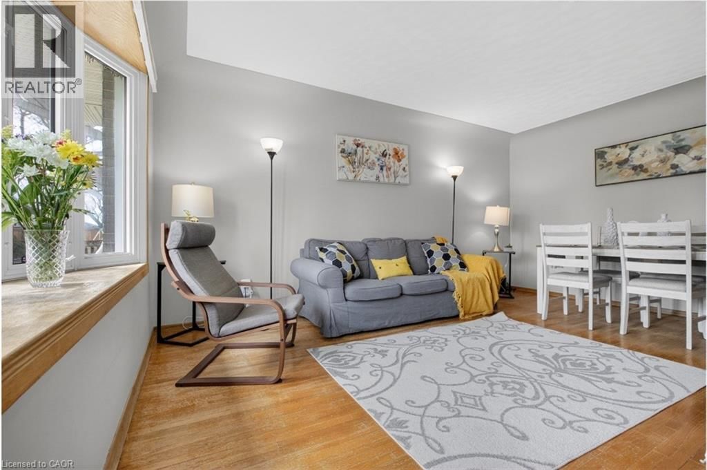 507 PHILIP CRESCENT Image 11