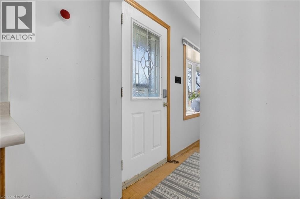 507 PHILIP CRESCENT Image 12