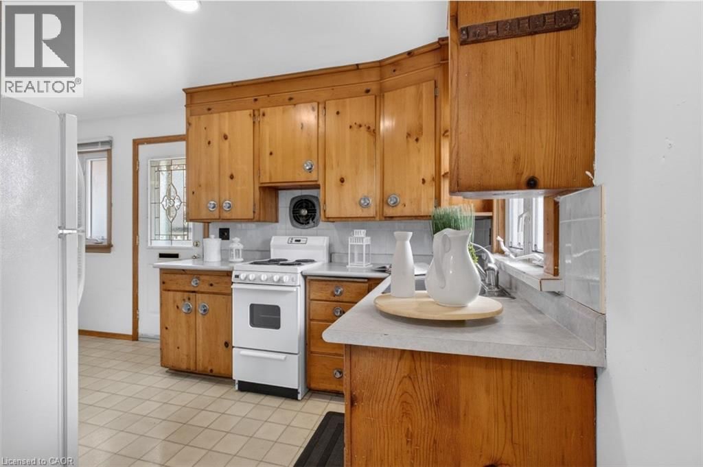 507 PHILIP CRESCENT Image 19