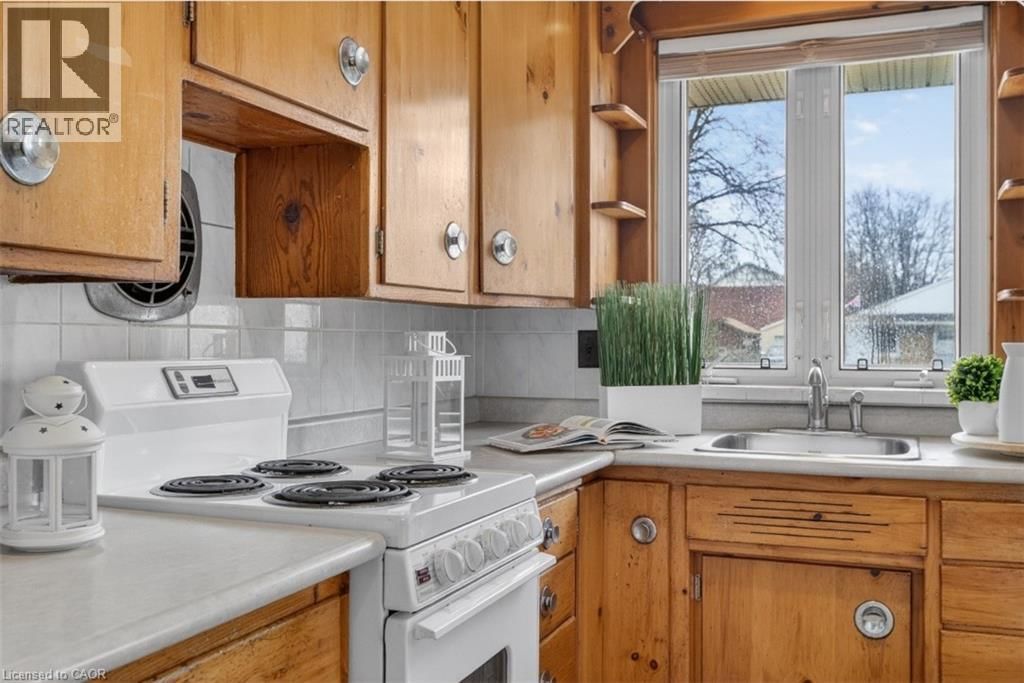 507 PHILIP CRESCENT Image 22