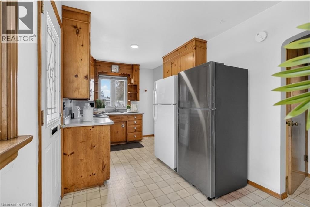 507 PHILIP CRESCENT Image 24