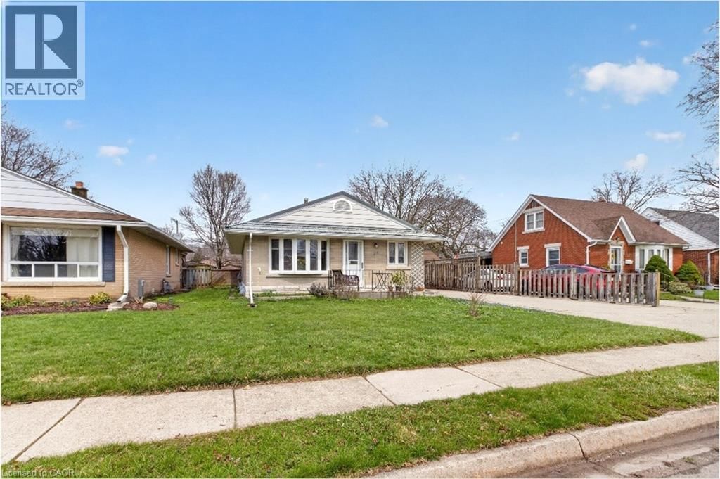 507 PHILIP CRESCENT Image 5