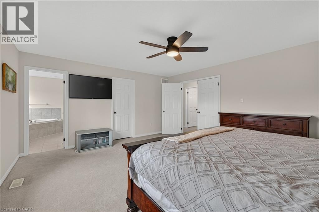 18 STARLIGHT AVENUE Image 19