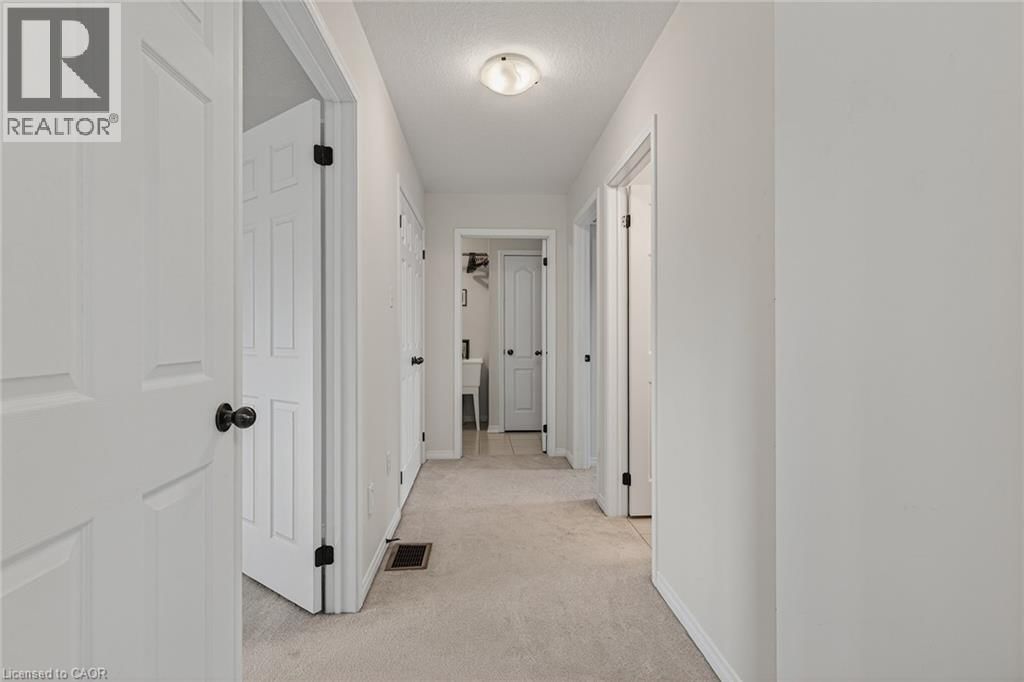 18 STARLIGHT AVENUE Image 28