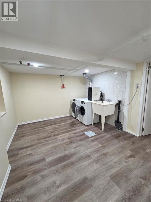 1 - 298 EMERALD STREET NORTH Image 12